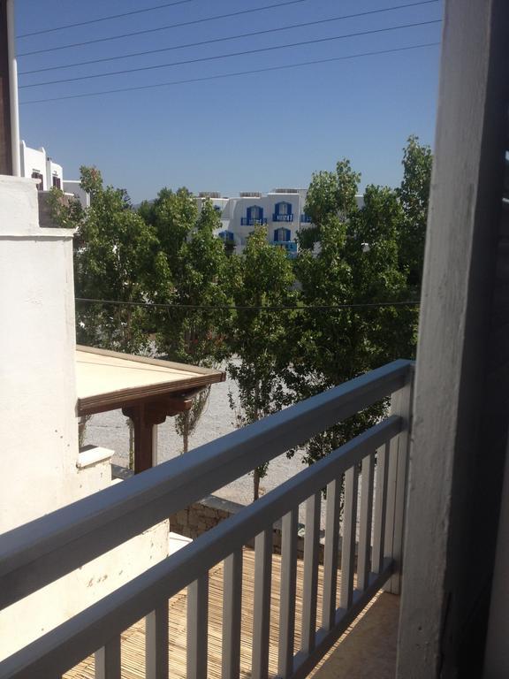 Depis Suites Naxos City Pokoj fotografie